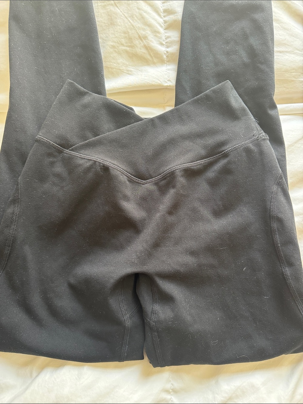 Alphalete Black High-Waisted Leggings - Picture 3 of 3